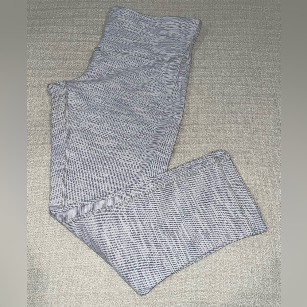Lululemon Align High Rise Crop leggings